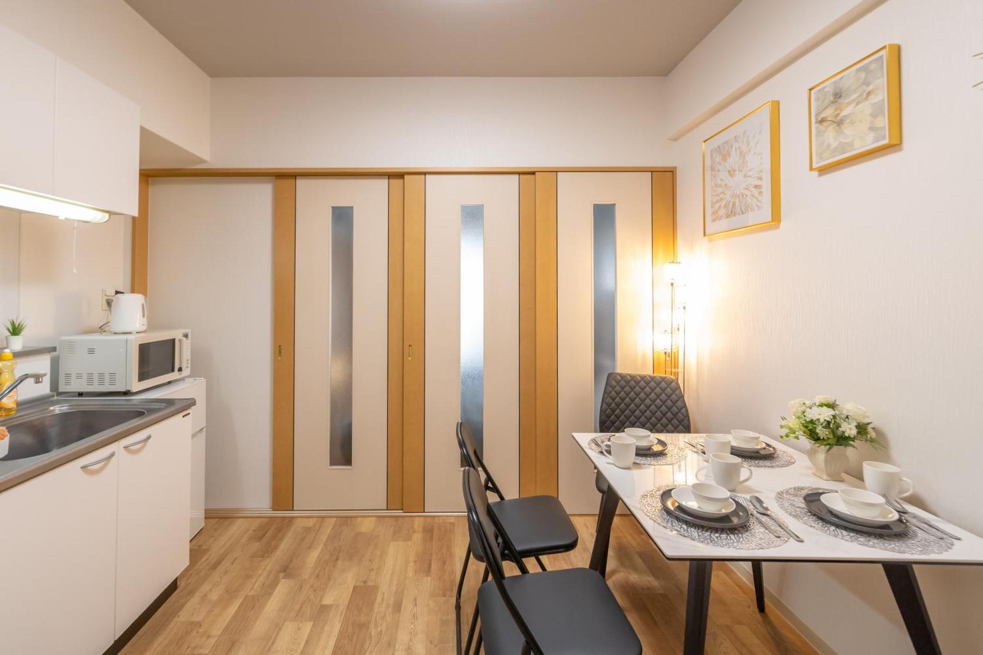 Ferienwohnung Kuromon Royal Ōsaka Zimmer foto